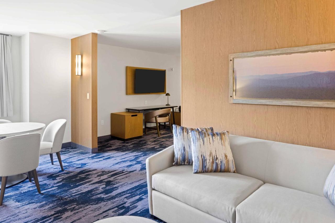 Fairfield Inn & Suites By Marriott San Diego Pacific Beach Exterior foto
